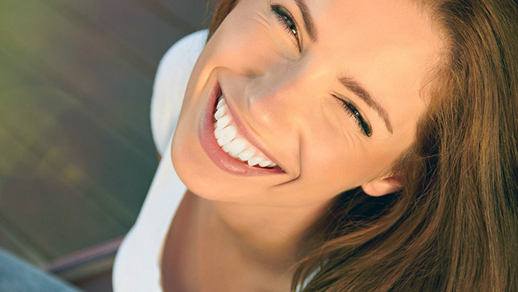 ZIRKONIUM BRUG ALL-ON 6 ANTWERPEN PRIJZEN DENTAL CARE CLINIC BRASSCHAAT BELGIE