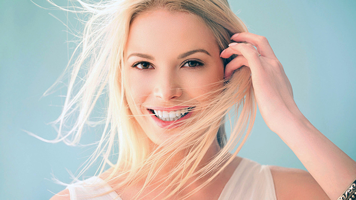 KLIKGEBIT OP IMPLANTATEN ALL-ON 4 ANTWERPEN PRIJZEN DENTAL CARE CLINIC BRASSCHAAT BELGIE